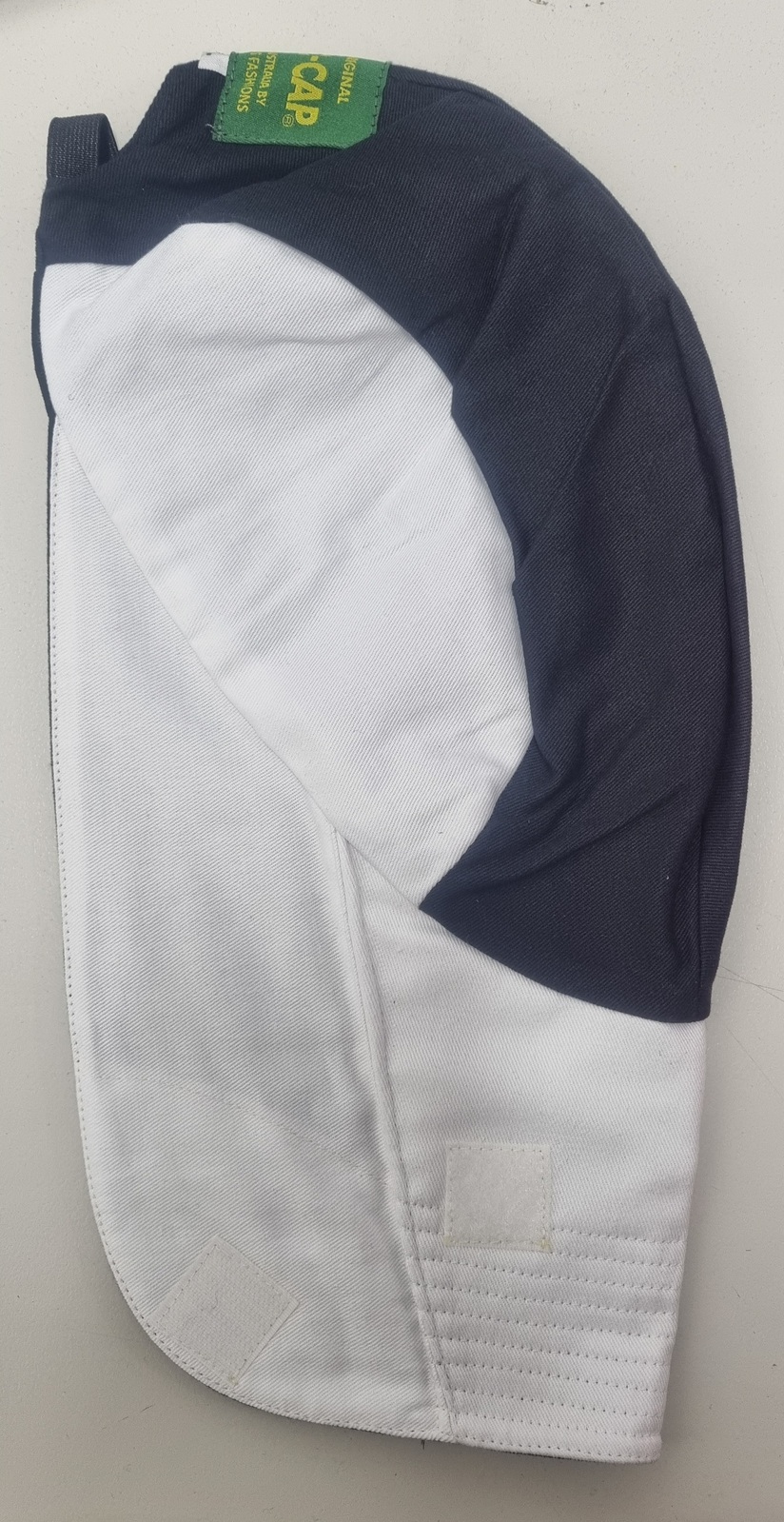 Cap - Mac-Cap - Black & White - Medium